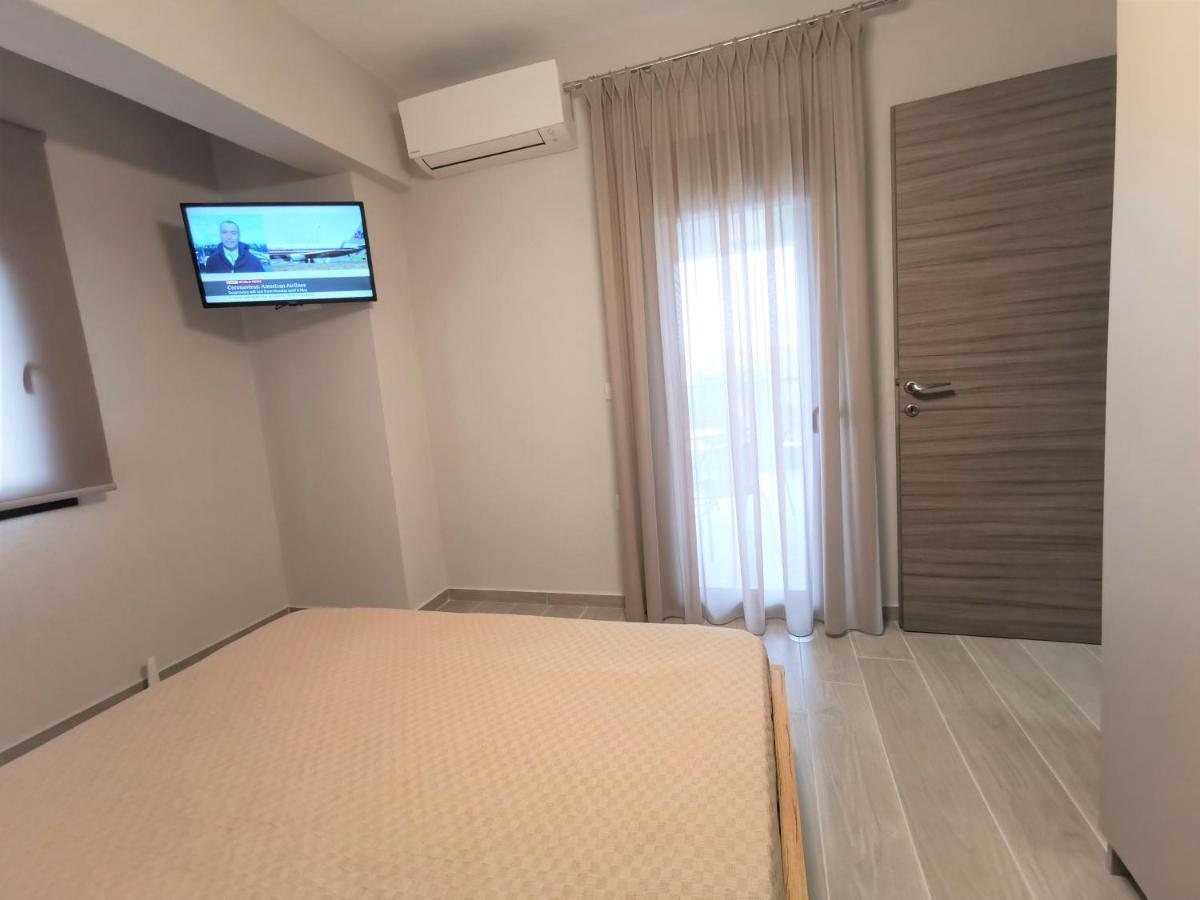 Nikiti Modern Villa Buitenkant foto